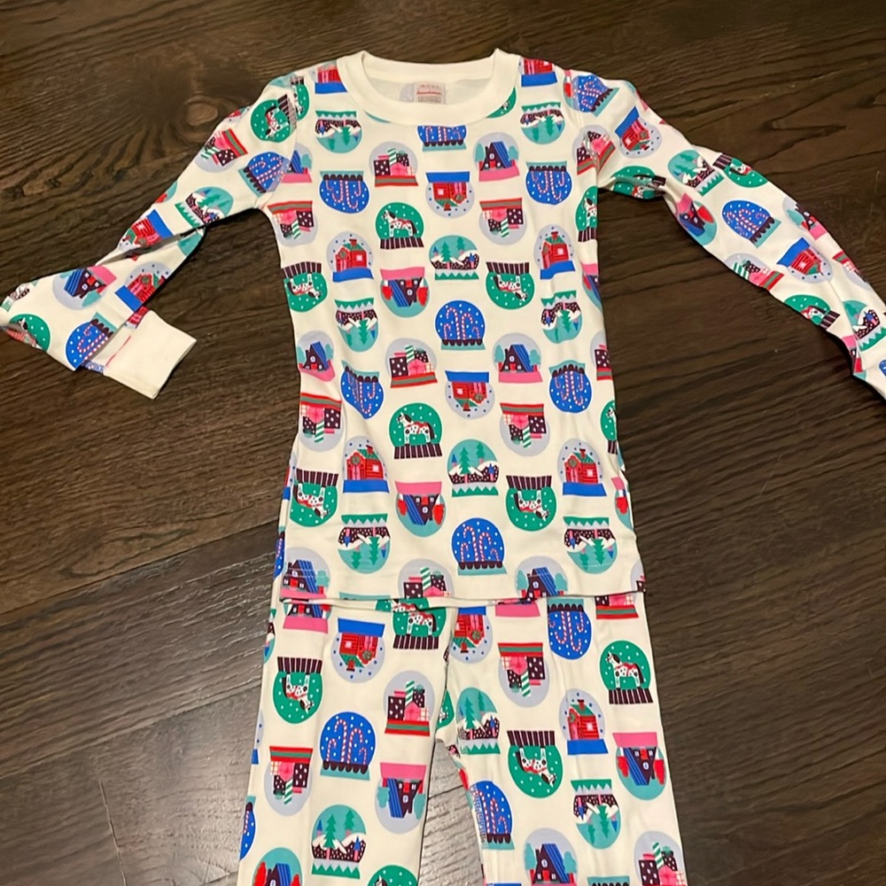 NWT Hannah Andersson Christmas pjs